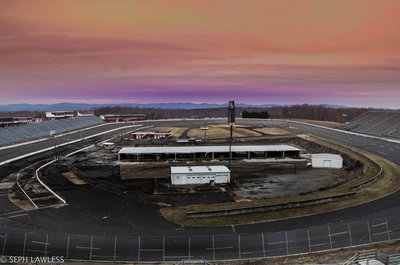 Illustration for article titled NASCAR's Original Racetrack Is an Abandoned Ruin Today